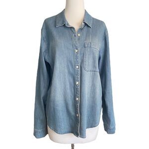 Universal Tread Women Denim Shirt Size M Classic Fit Long Sleeve